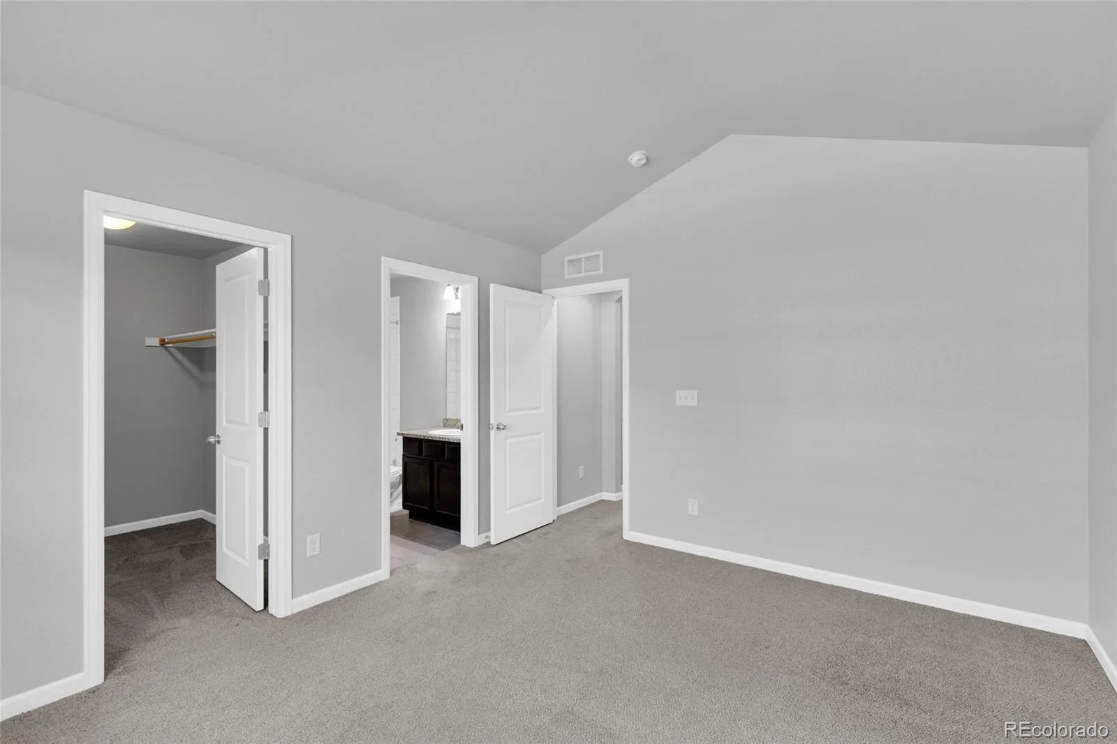 1756 S Buchanan Circle Aurora CO 80018 | MLS #REC8339093 06082026205738 1600 14