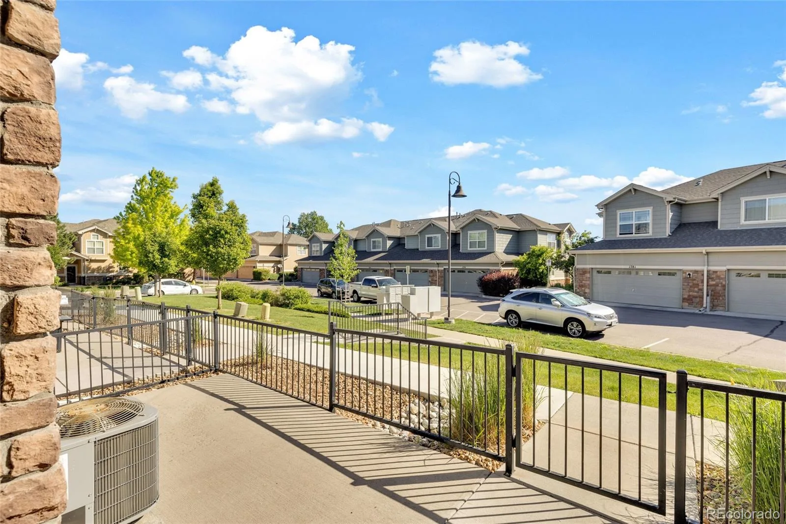 1756 S Buchanan Circle Aurora CO 80018 | MLS #REC8339093 06082026205738 1600 16