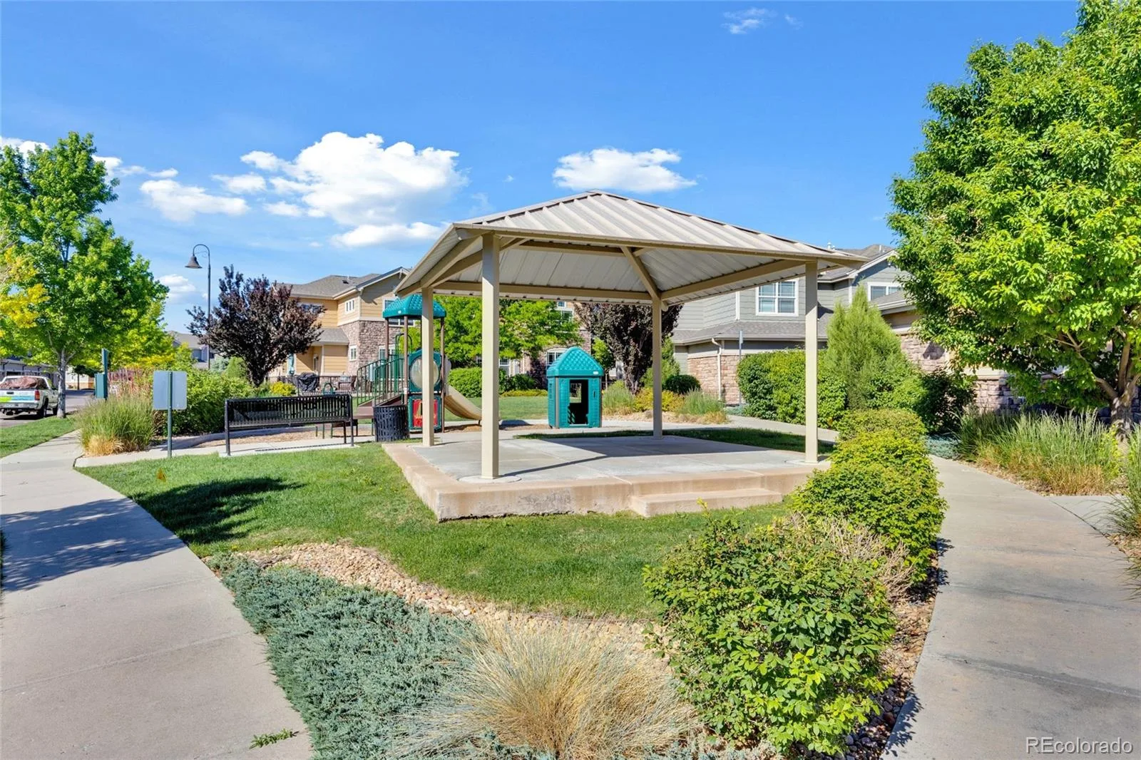 1756 S Buchanan Circle Aurora CO 80018 | MLS #REC8339093 06082026205738 1600 17