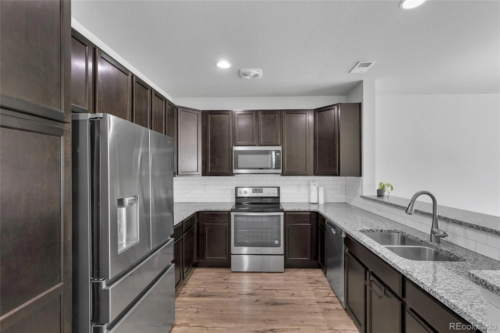 1756 S Buchanan Circle Aurora CO 80018 | MLS #REC8339093 06082026205738 1600 5