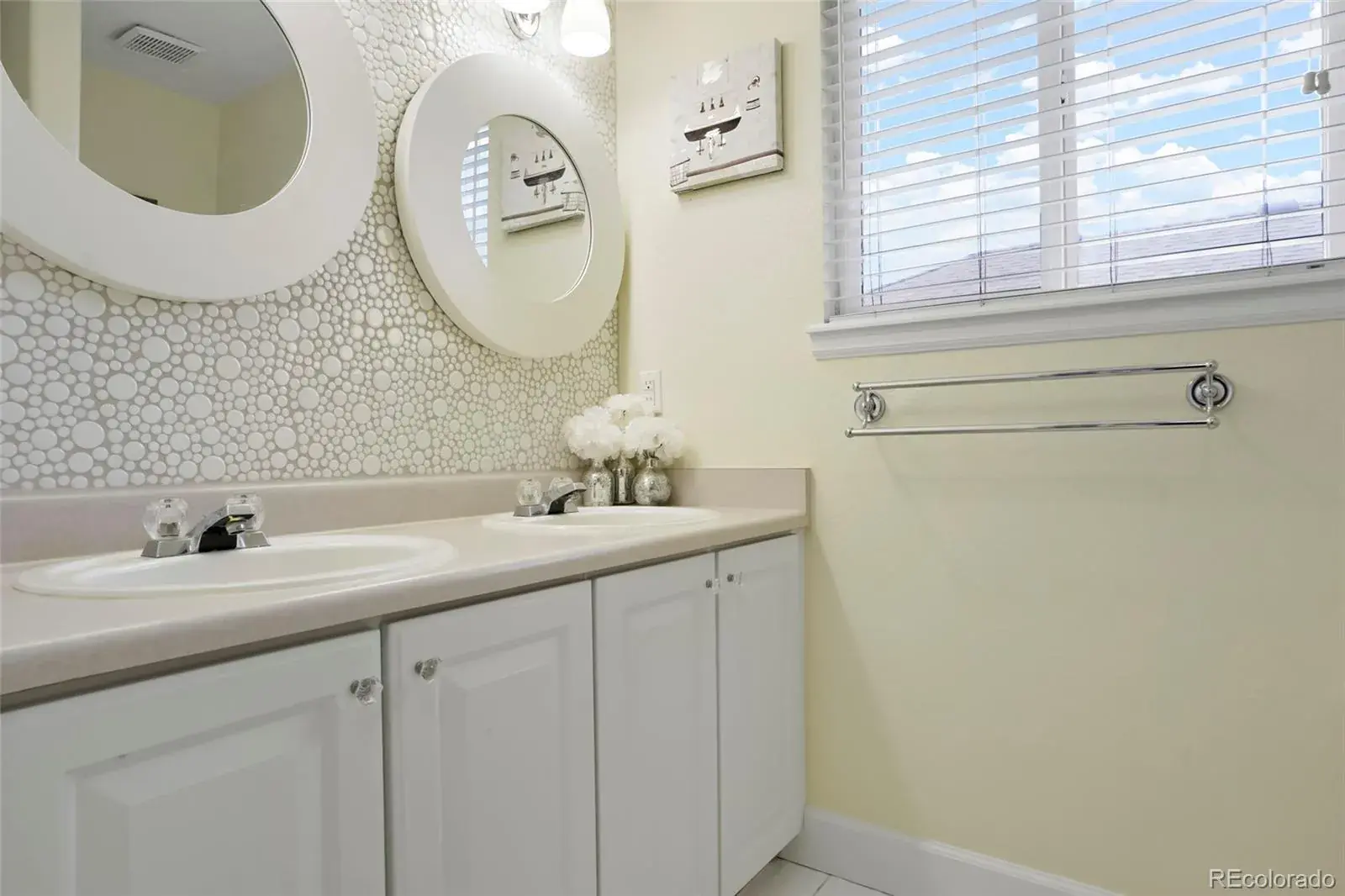 03052026041128 1600 20