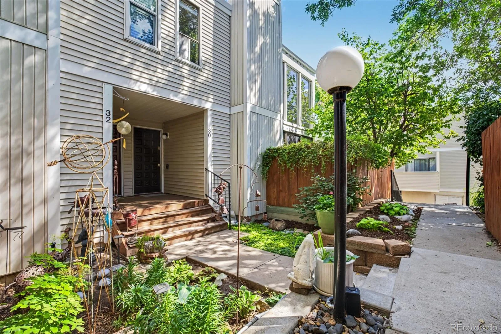 1050 S Monaco Street Parkway #30 Denver CO 80224 | MLS #REC8340892 09242026182727 1600 1