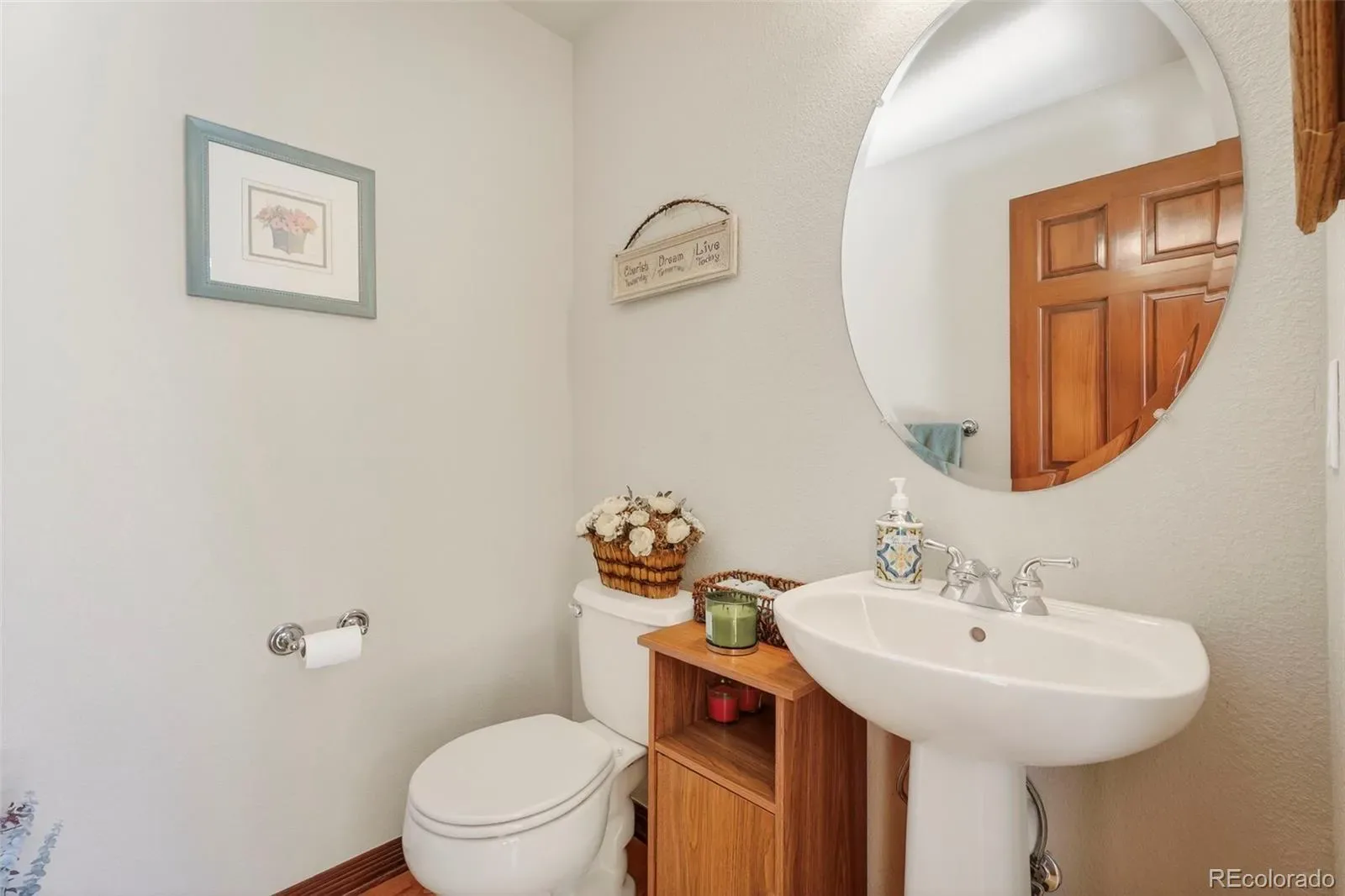 10720 Yates Drive Westminster CO 80031 MLS #REC8343730 03202026225449 1600 21