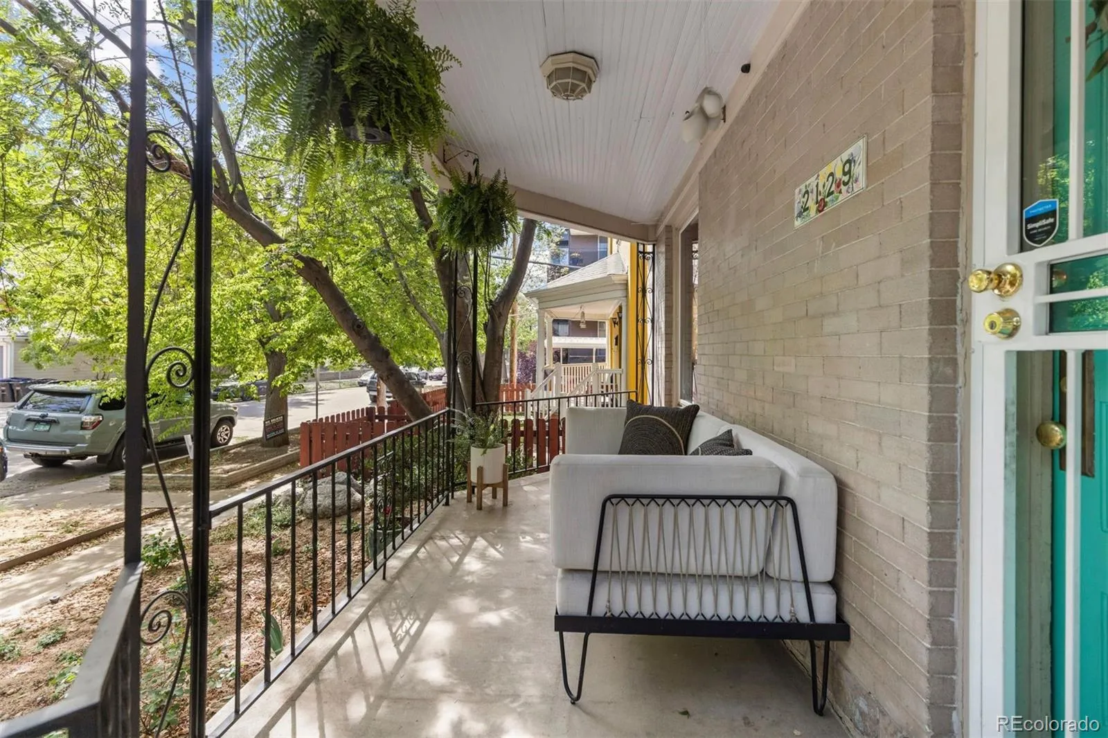 2129 E 12th Avenue Denver CO 80206 MLS #REC8344114 05072026155228 1600 23