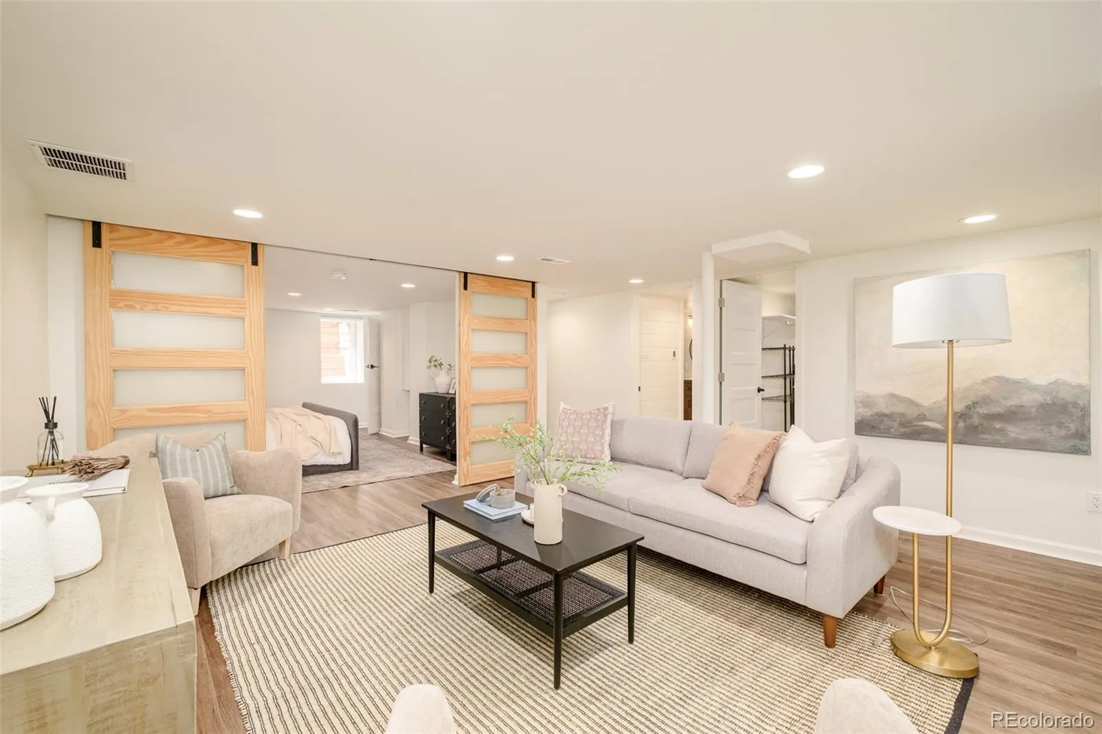 1645 S Lafayette Street Denver CO 80210 MLS #REC8344951 05142026000415 1600 18
