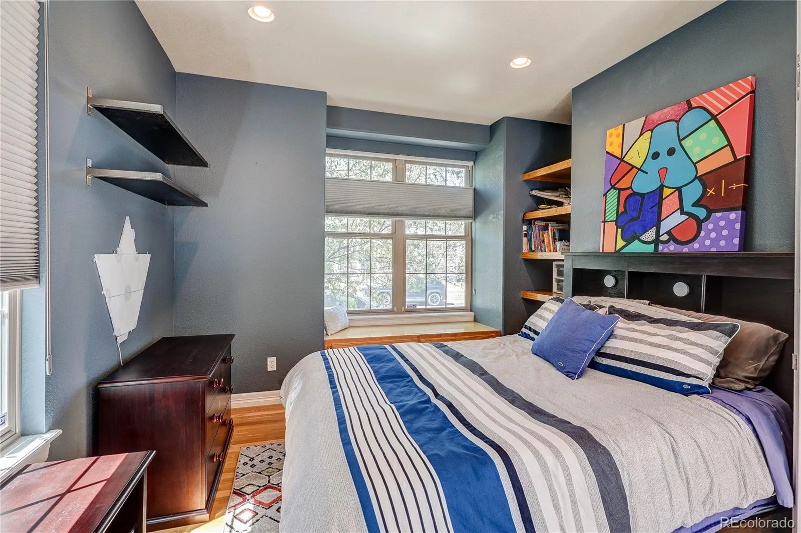 04152026175900 1600 18