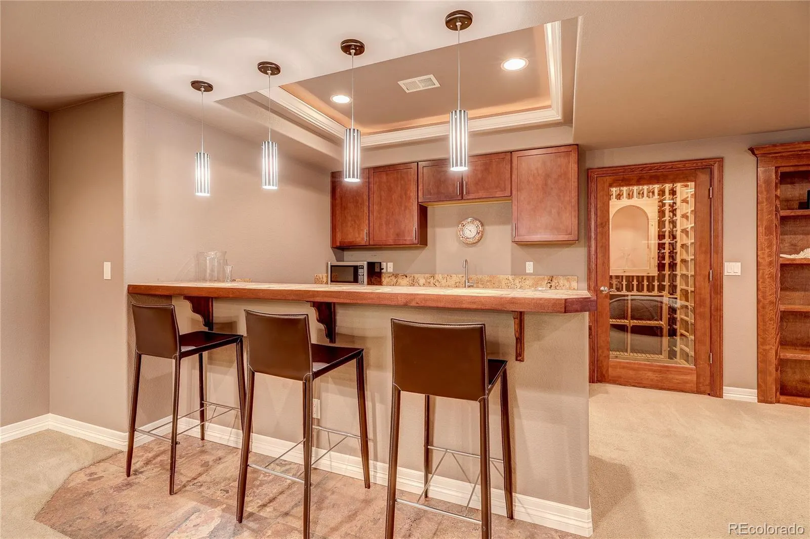 04152026175900 1600 26