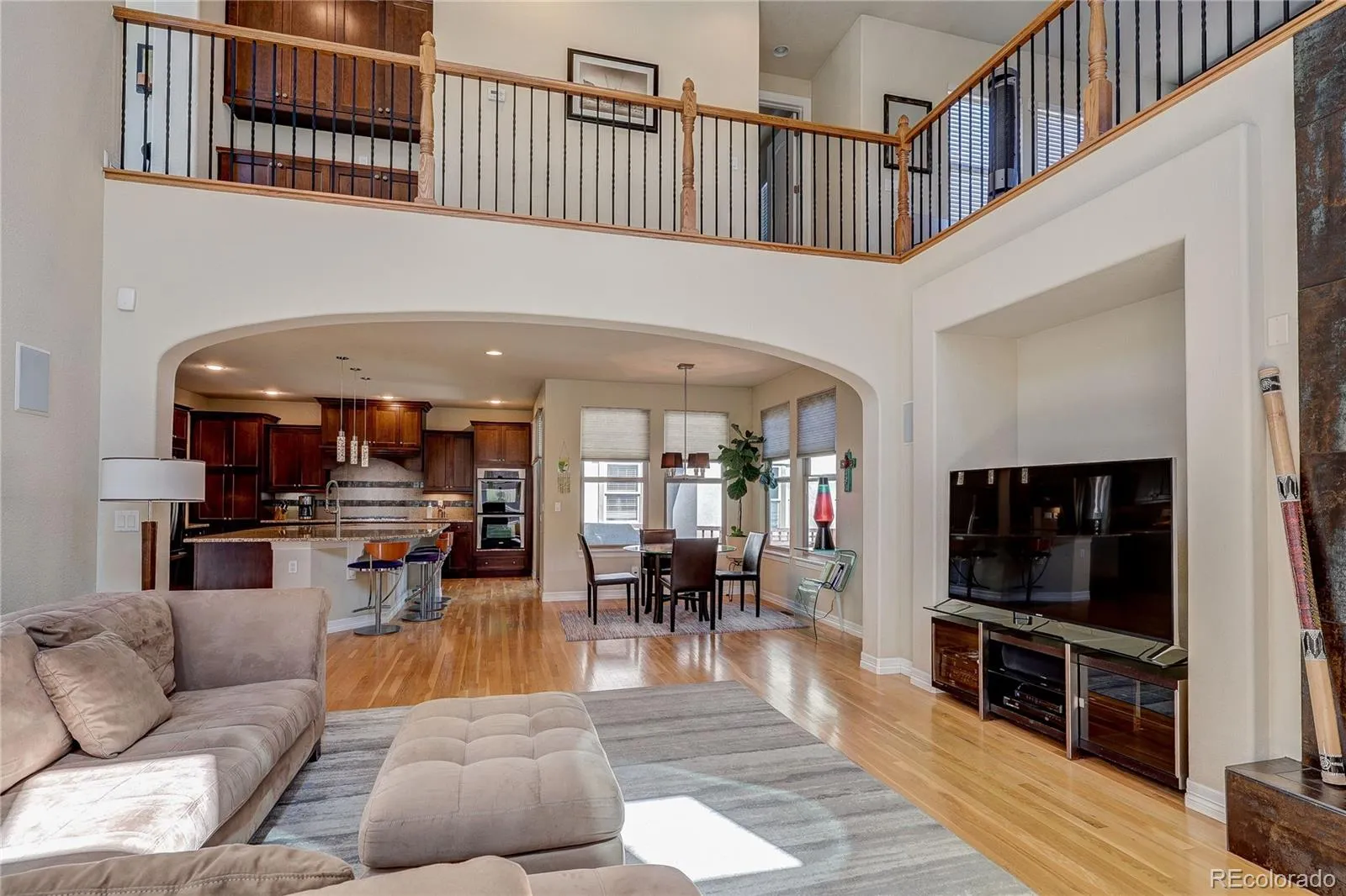 04152026175900 1600 4