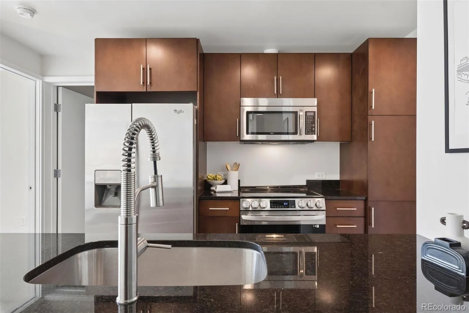 04172026022437 1600 11