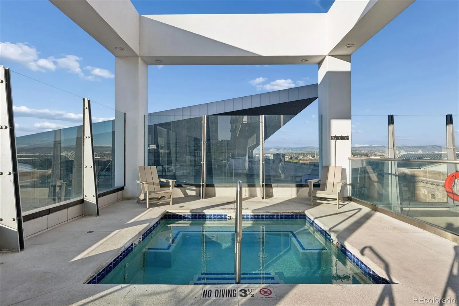 04172026022437 1600 21