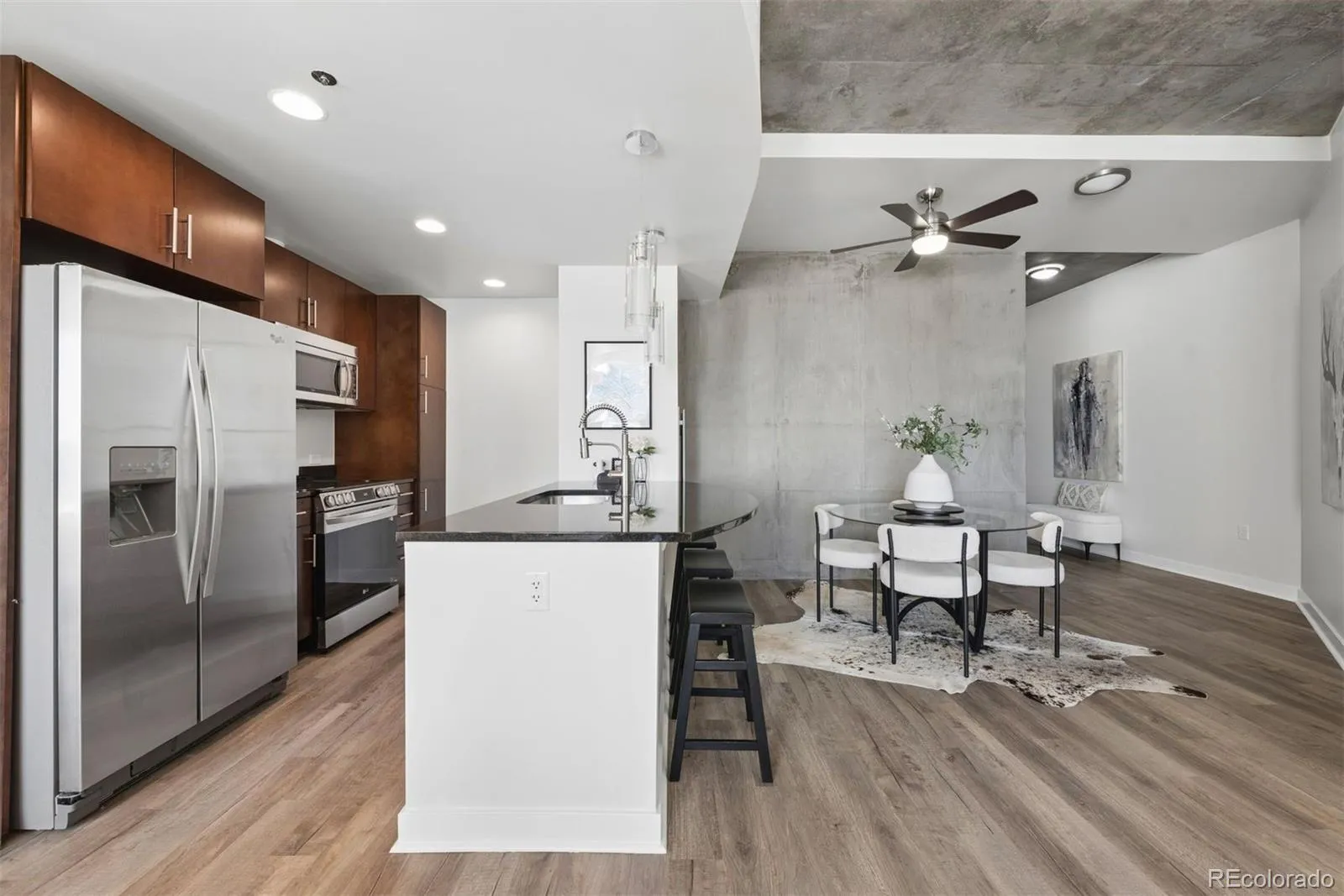 04172026022437 1600 8