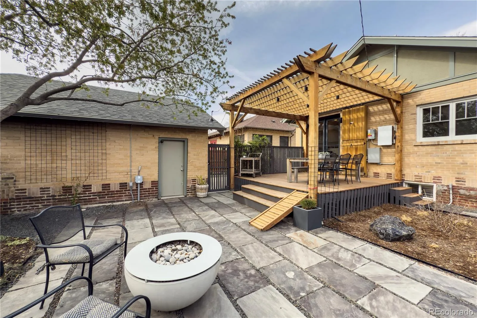 04062026182850 1600 38