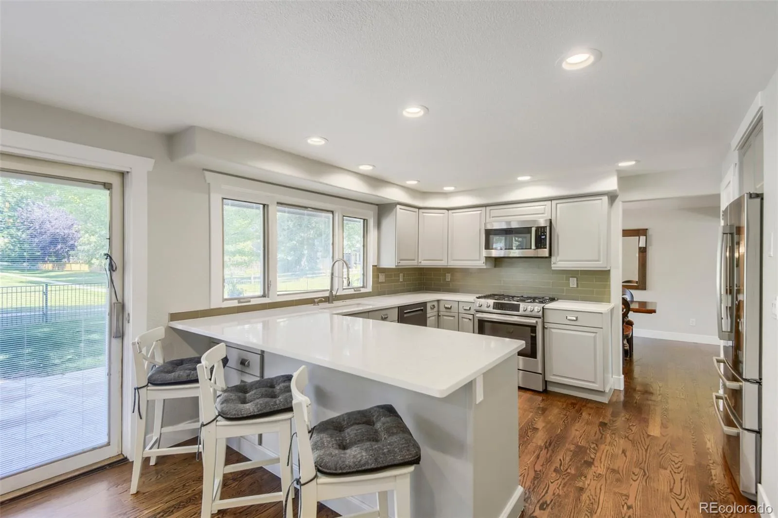6484 S Newport Court Centennial CO 80111 | MLS #REC8348743 08212026005141 1600 6
