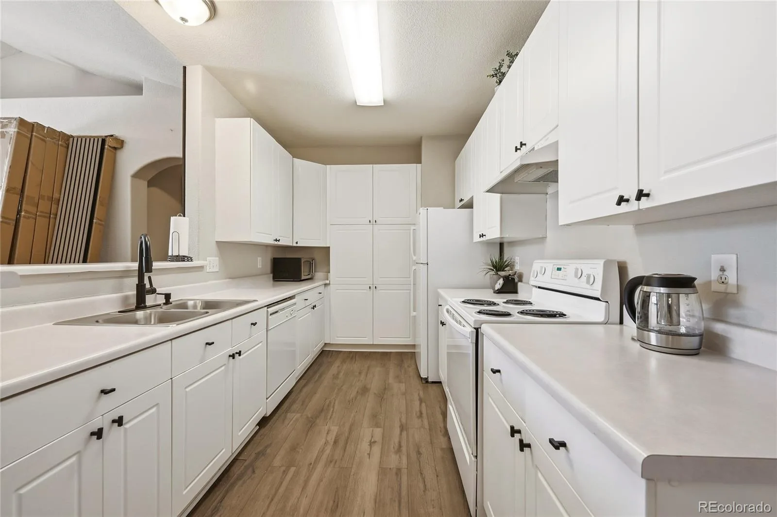 14201 E 1st Drive #306 Aurora CO 80011 | MLS #REC8350373 06162026050636 1600 6