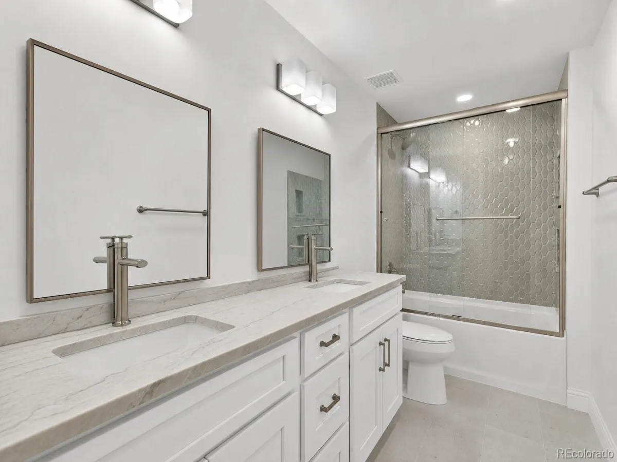 4991 S Elmira Street Greenwood Village CO 80111 MLS #REC8351370 05142026075523 1200 27