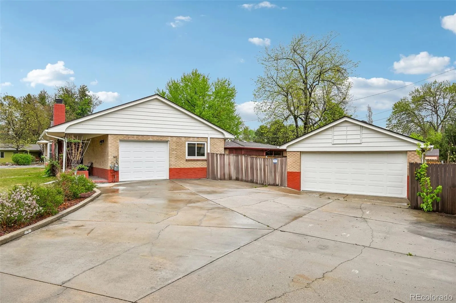 1890 Balsam Street Lakewood CO 80214 MLS #REC8353725 05062026193904 1600 1