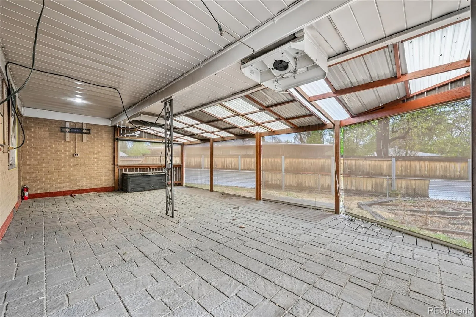1890 Balsam Street Lakewood CO 80214 MLS #REC8353725 05062026193904 1600 34