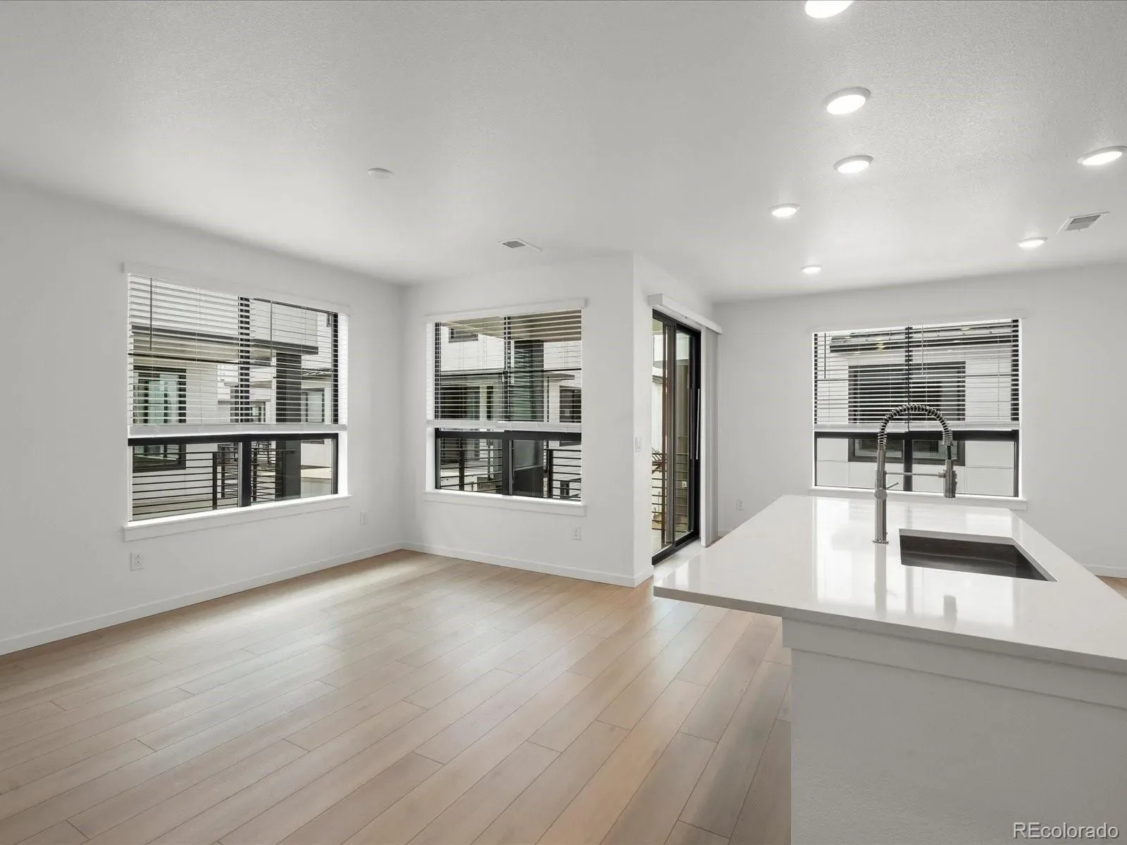 03302026005137 1600 2