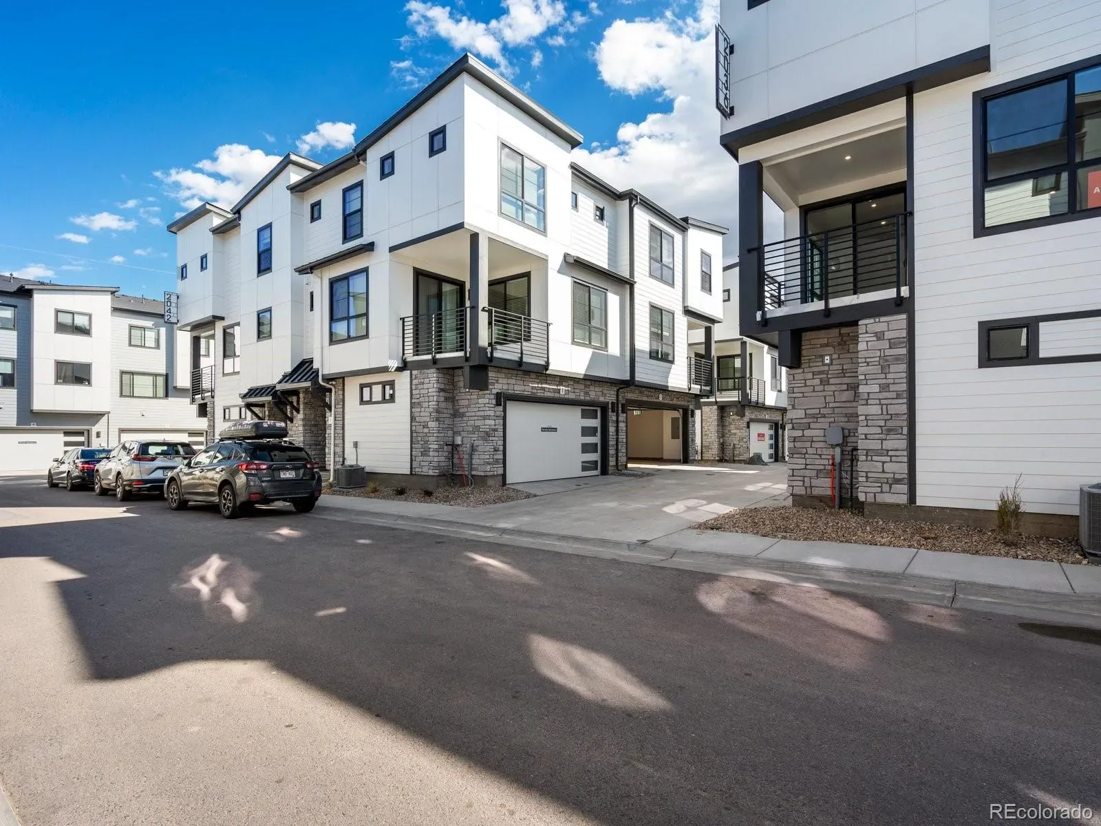 03302026005137 1600 28