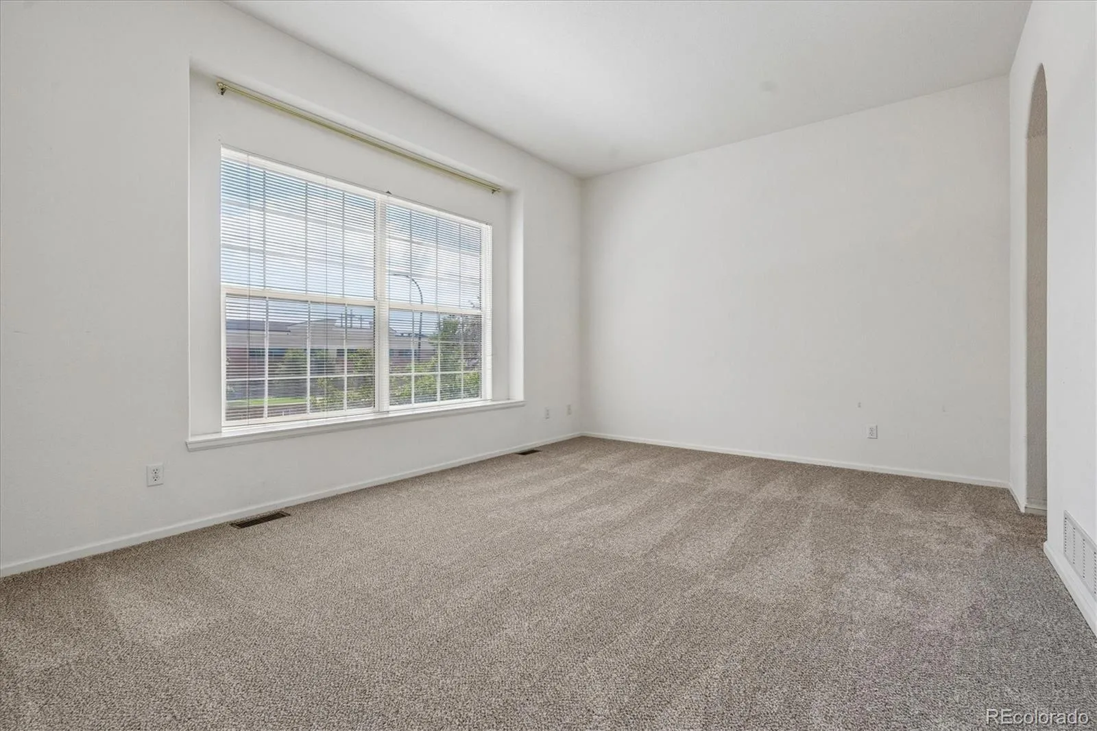 126 Woodland Court Highlands Ranch CO 80126 | MLS #REC8356345 07162026184509 1600 21
