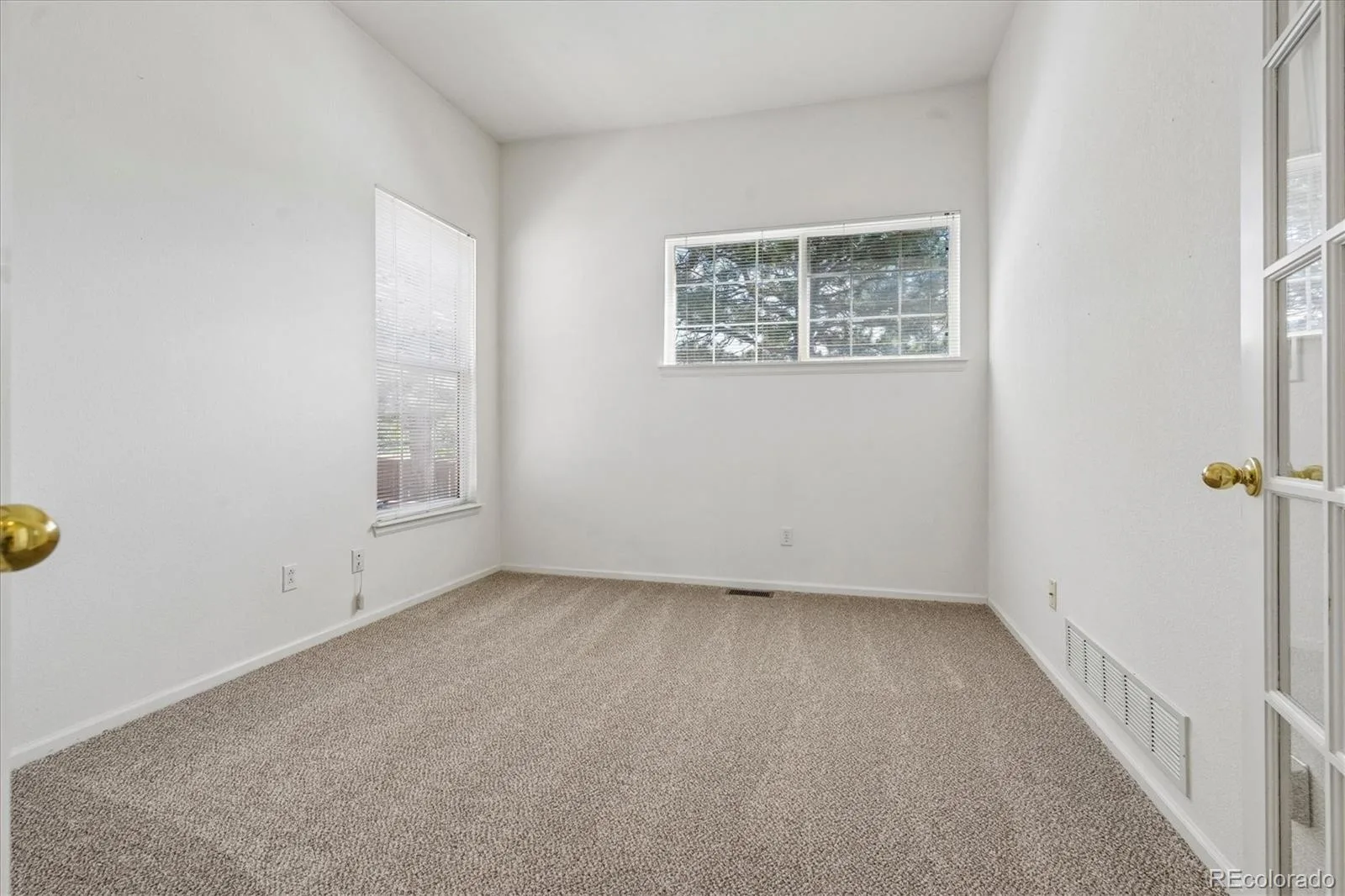 126 Woodland Court Highlands Ranch CO 80126 | MLS #REC8356345 07162026184509 1600 24