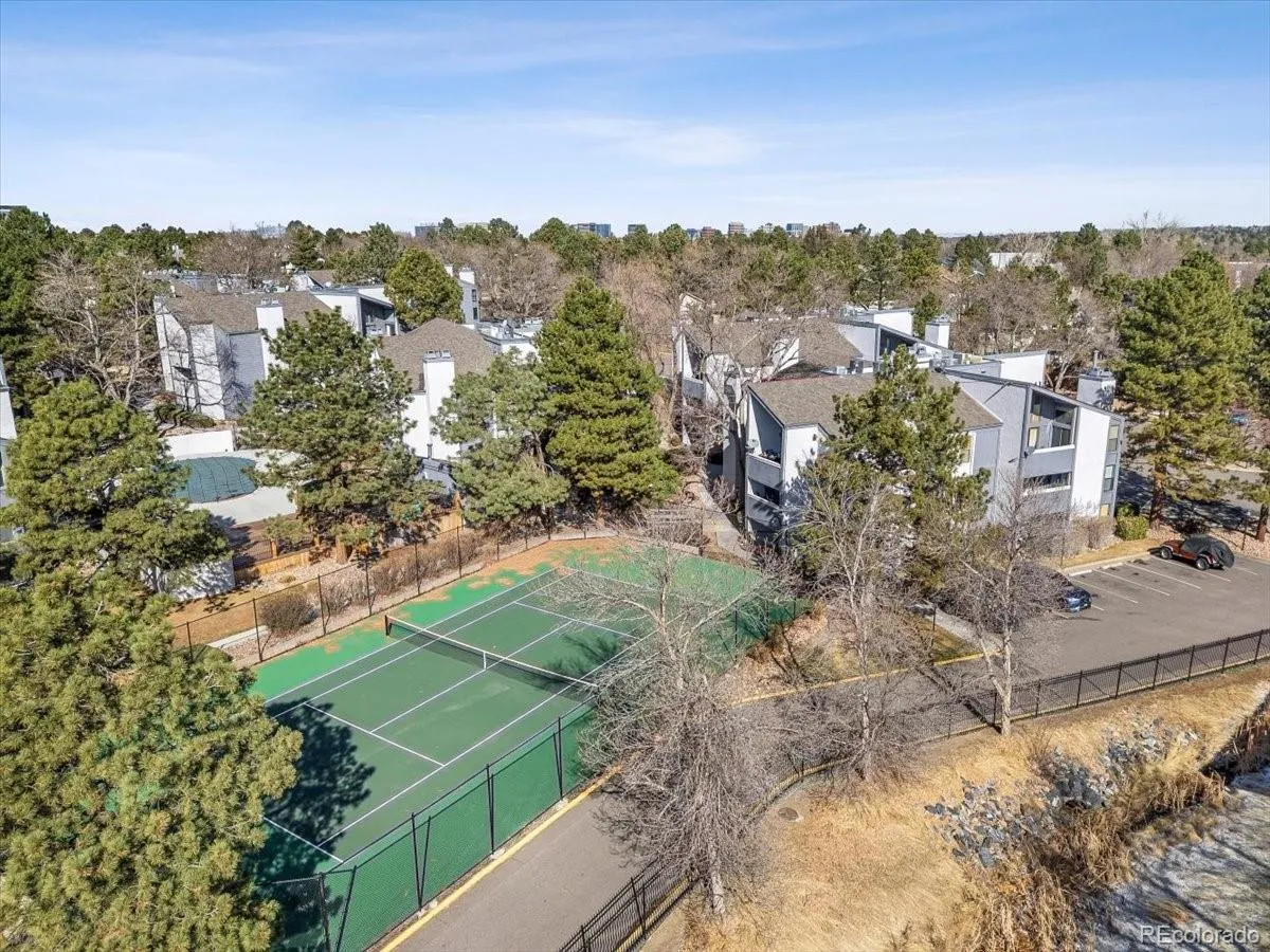 6480 S Dayton Street #M04 Englewood CO 80111 MLS #REC8356461 05262026211737 1200 22