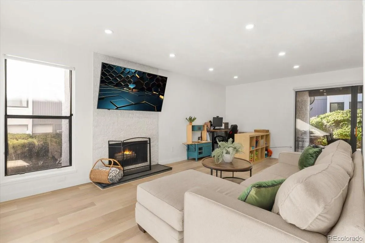 6480 S Dayton Street #M04 Englewood CO 80111 MLS #REC8356461 05262026211737 1200 7