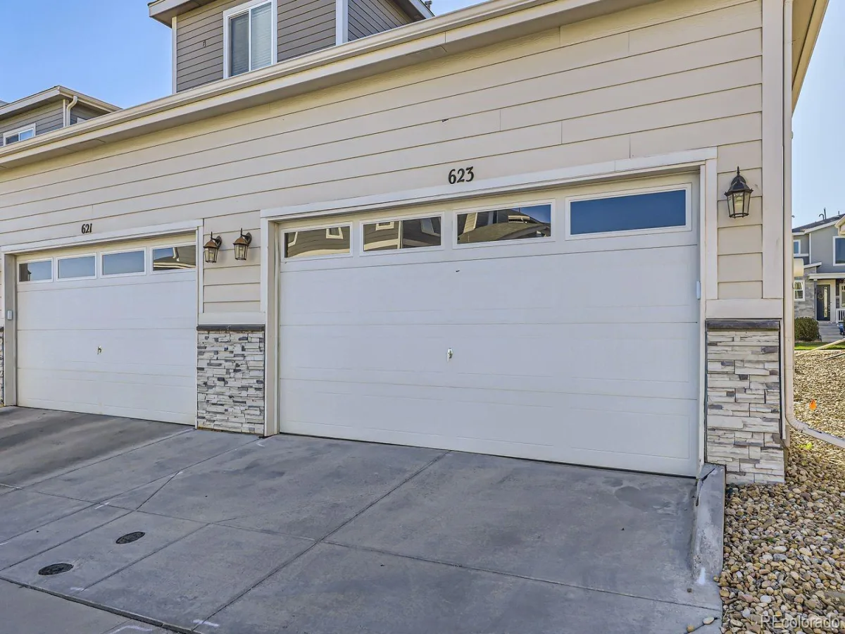 623 S Pitkin Court Aurora CO 80017 | MLS #REC8356588 08252026005340 1200 4