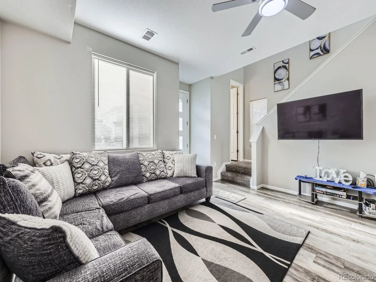 623 S Pitkin Court Aurora CO 80017 | MLS #REC8356588 08252026005340 1200 6