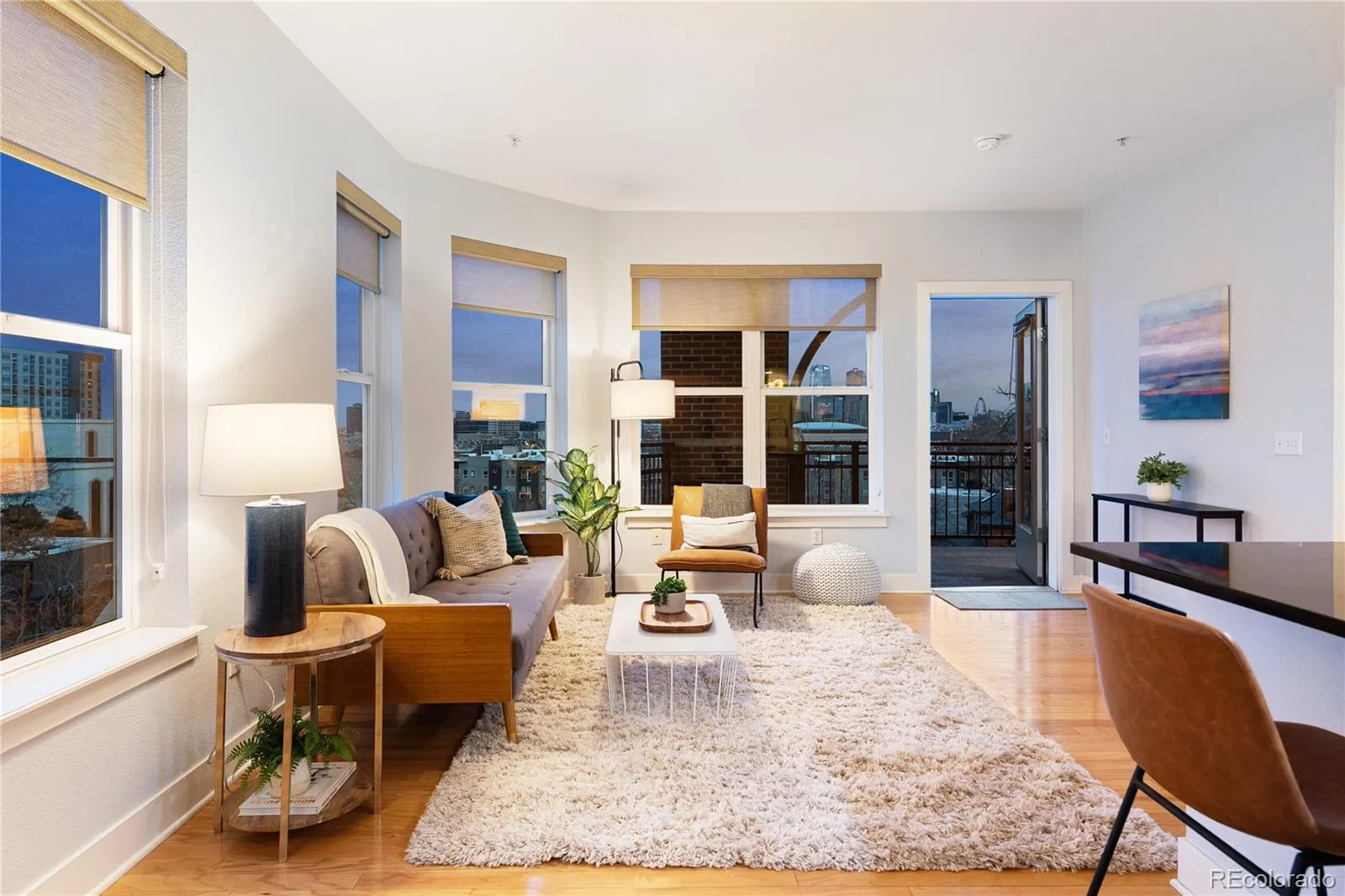 04152026003600 1600 1