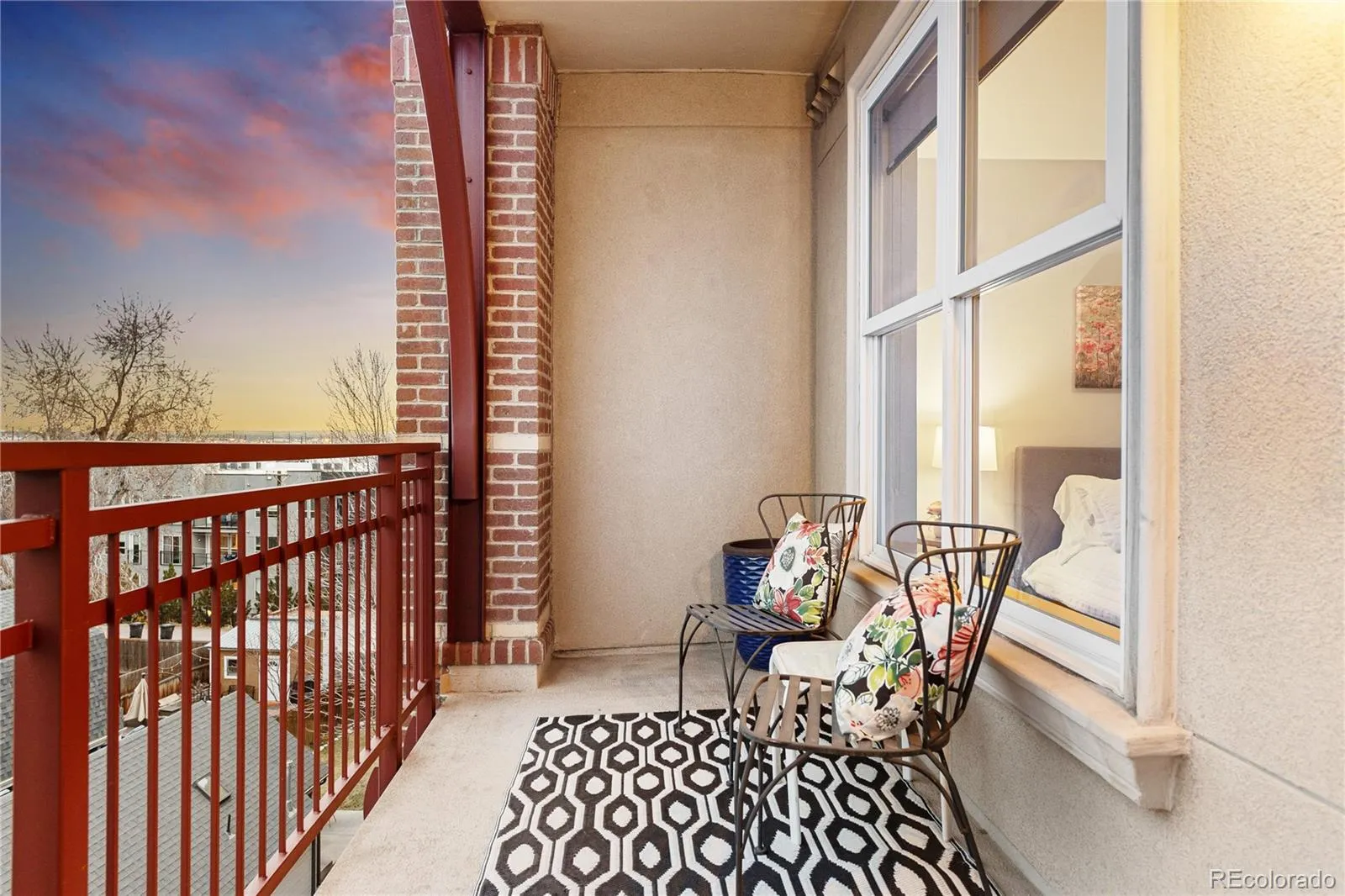 04152026003600 1600 21