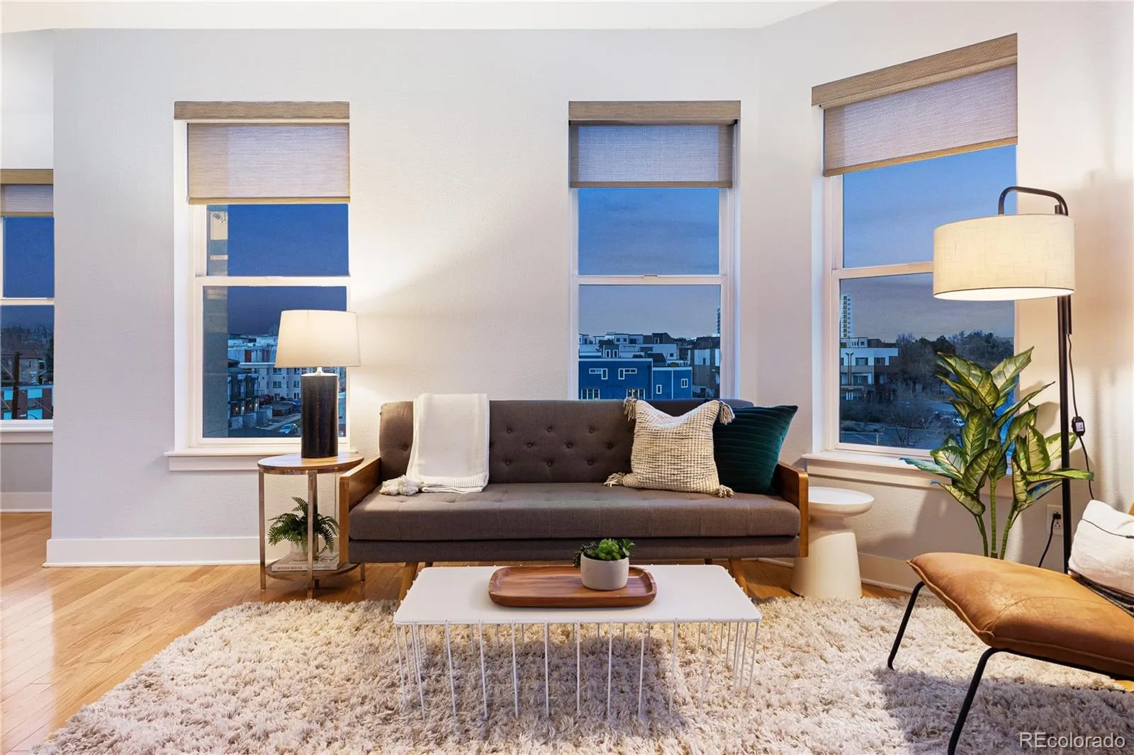 04152026003600 1600 7