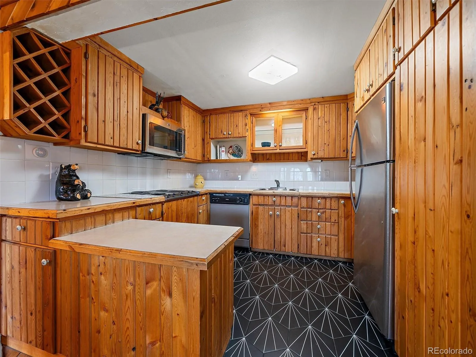 1406 Sinton Road Evergreen CO 80439 | MLS #REC8357364 06092026155525 1600 14