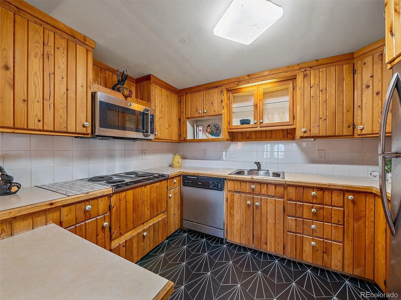 1406 Sinton Road Evergreen CO 80439 | MLS #REC8357364 06092026155525 1600 15