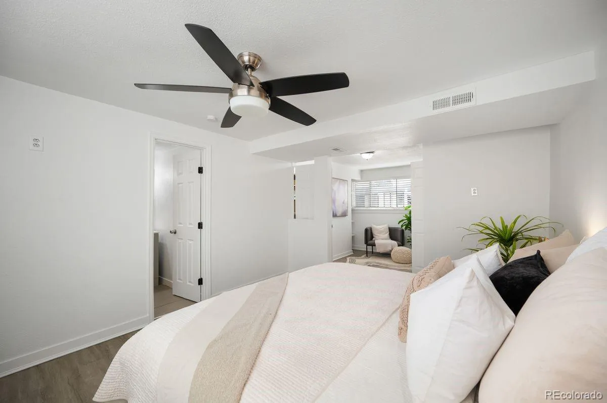 04112026144110 1200 15