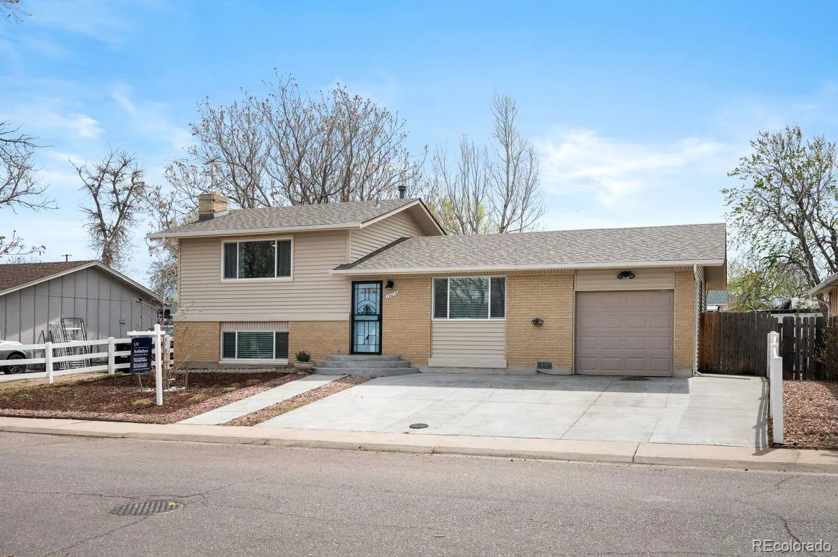 15014 E 54th Avenue Denver CO 80239 MLS #REC8357690 05182026192635 1200 0