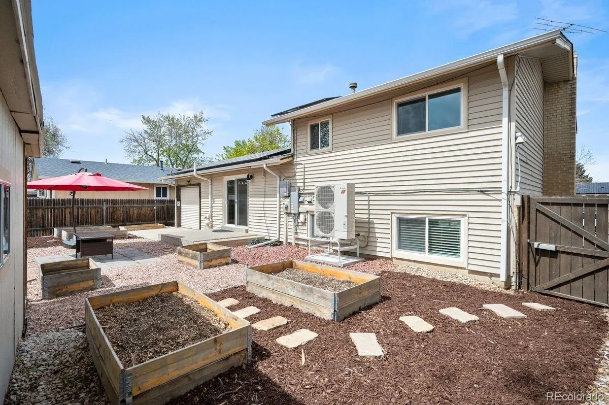15014 E 54th Avenue Denver CO 80239 MLS #REC8357690 05182026192635 1200 20