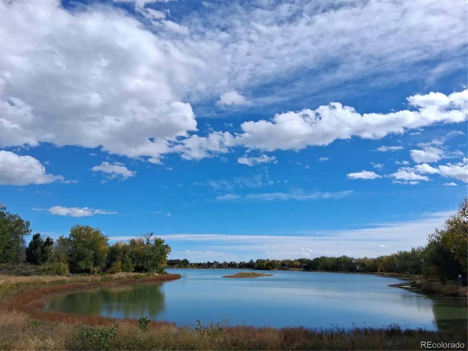 12092025011203 1600 22