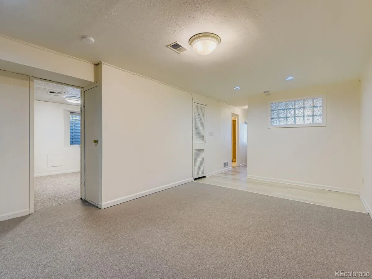 03292026222150 1200 21