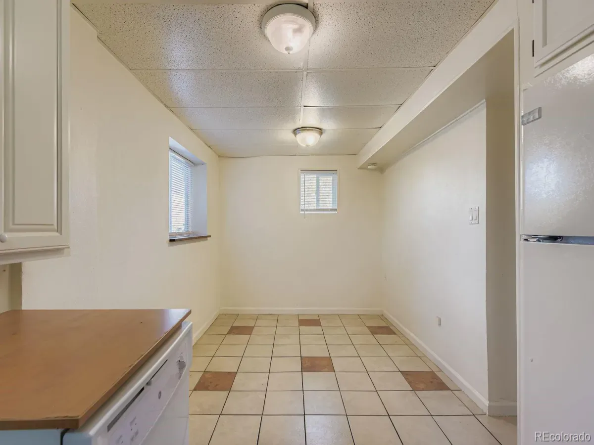 03292026222150 1200 22