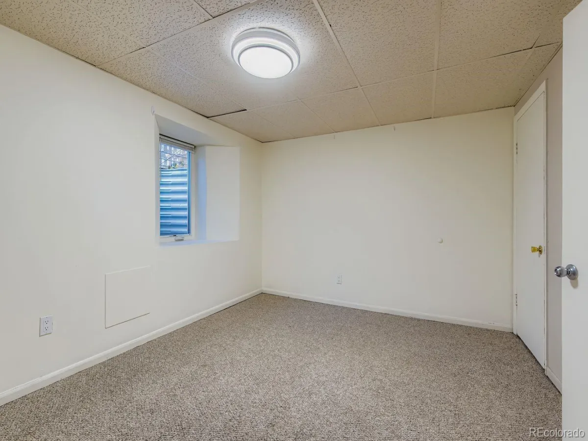 03292026222150 1200 25