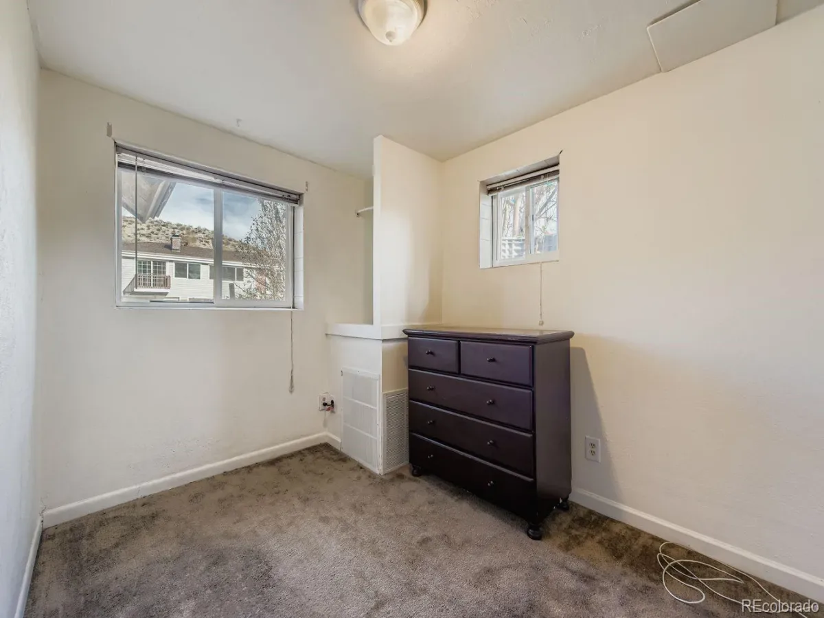 03292026222150 1200 27