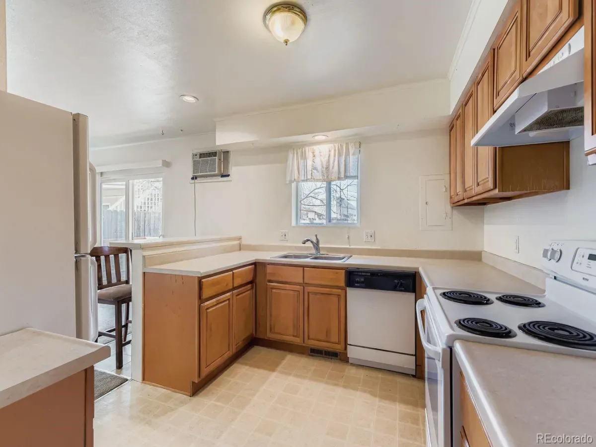 03292026222150 1200 4