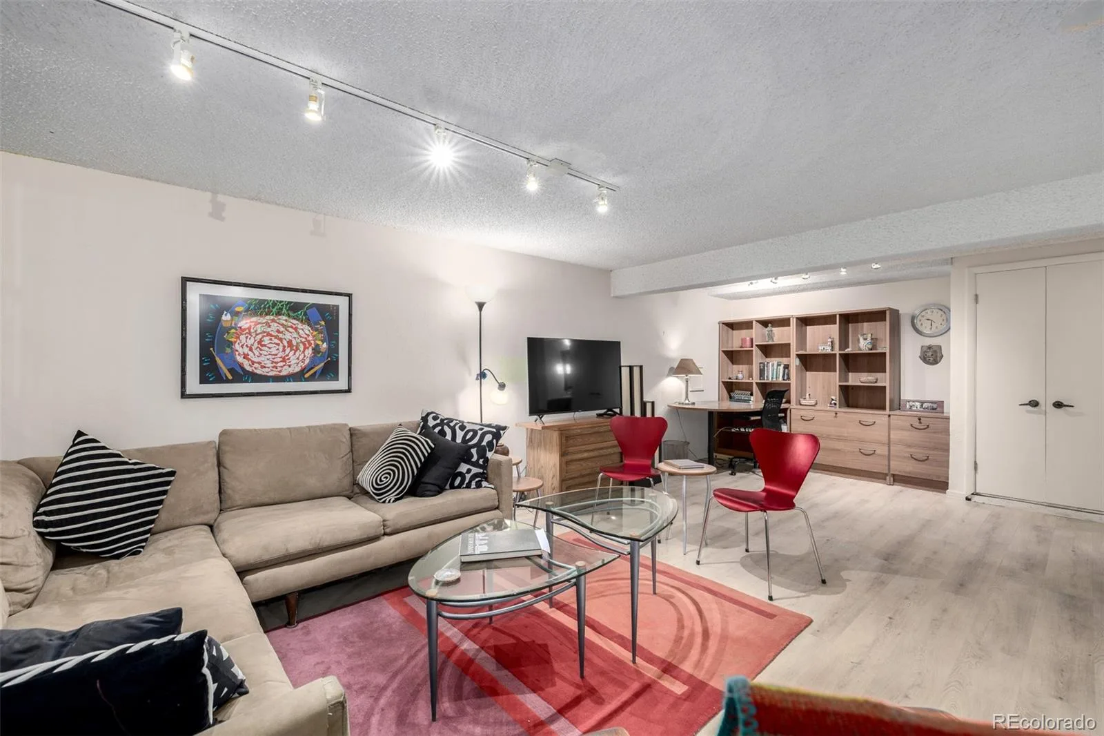 7466 W Cedar Circle Lakewood CO 80226 | MLS #REC8359967 08292026213633 1600 25