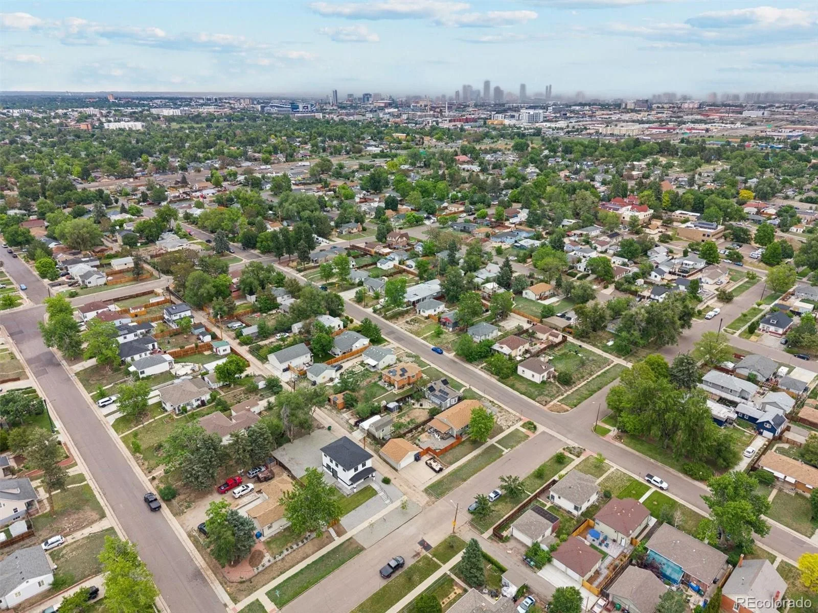 3831 W 3rd Avenue Denver CO 80219 MLS #REC8361536 06062026161701 1600 34