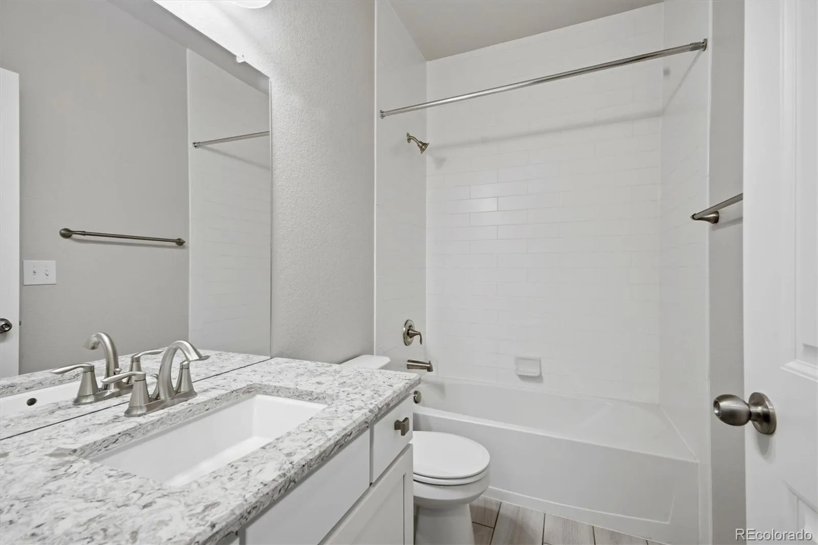 11920 Barrentine Loop Parker CO 80138 | MLS #REC8361910 07302026173839 1600 27