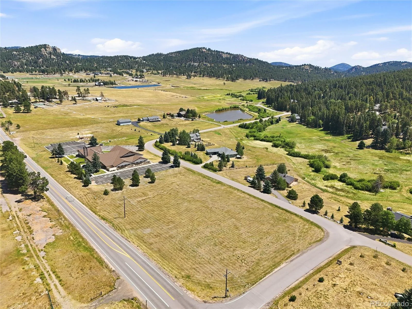 7665 Malamute Drive Evergreen CO 80439 | MLS #REC8362793 07242026145031 1600 14