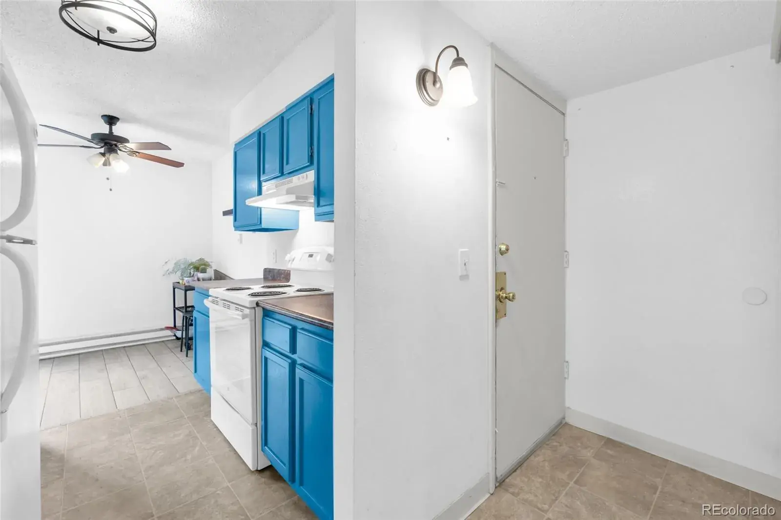 7373 W Florida Avenue #18E Lakewood CO 80232 | MLS #REC8364378 01302026225424 1600 1