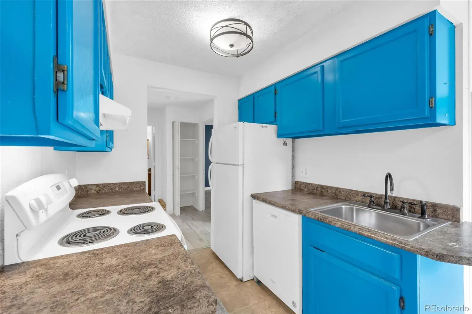 7373 W Florida Avenue #18E Lakewood CO 80232 | MLS #REC8364378 01302026225424 1600 19