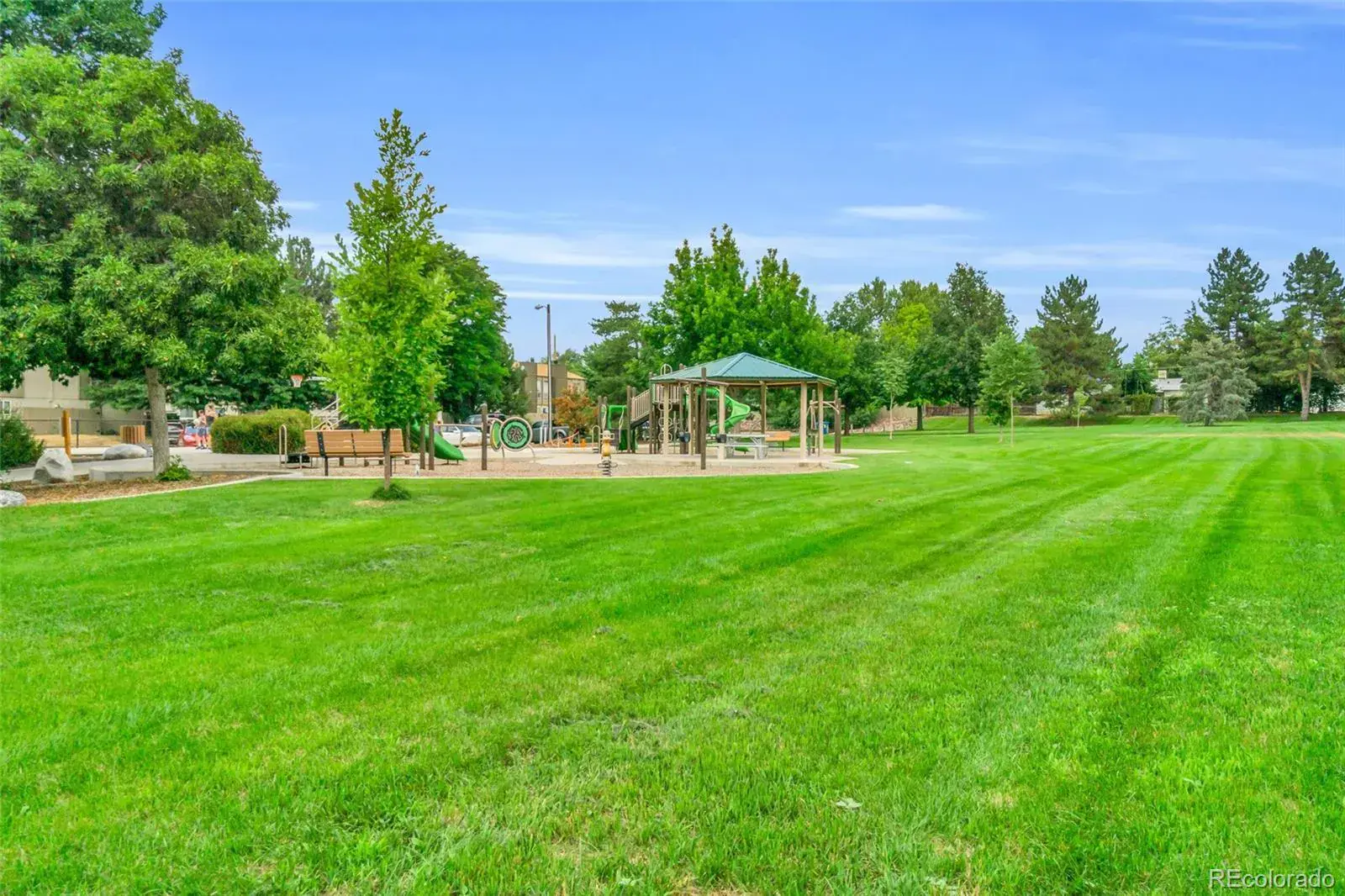 7373 W Florida Avenue #18E Lakewood CO 80232 | MLS #REC8364378 01302026225424 1600 26